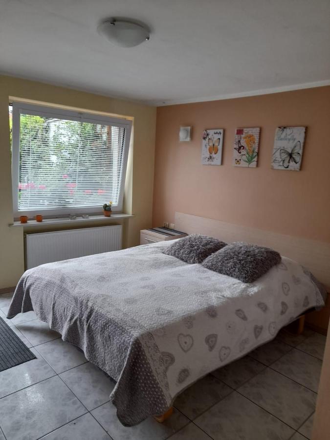Apartament Jednosci Narodowej Kolobřeh Exteriér fotografie