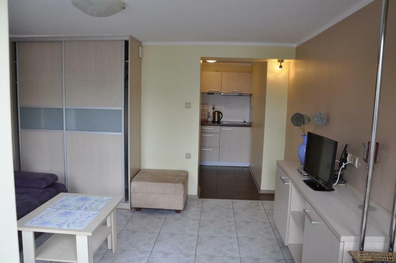 Apartament Jednosci Narodowej Kolobřeh Exteriér fotografie